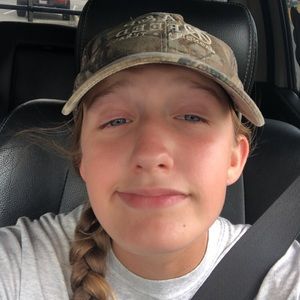 Meet your Posher, Lindsey